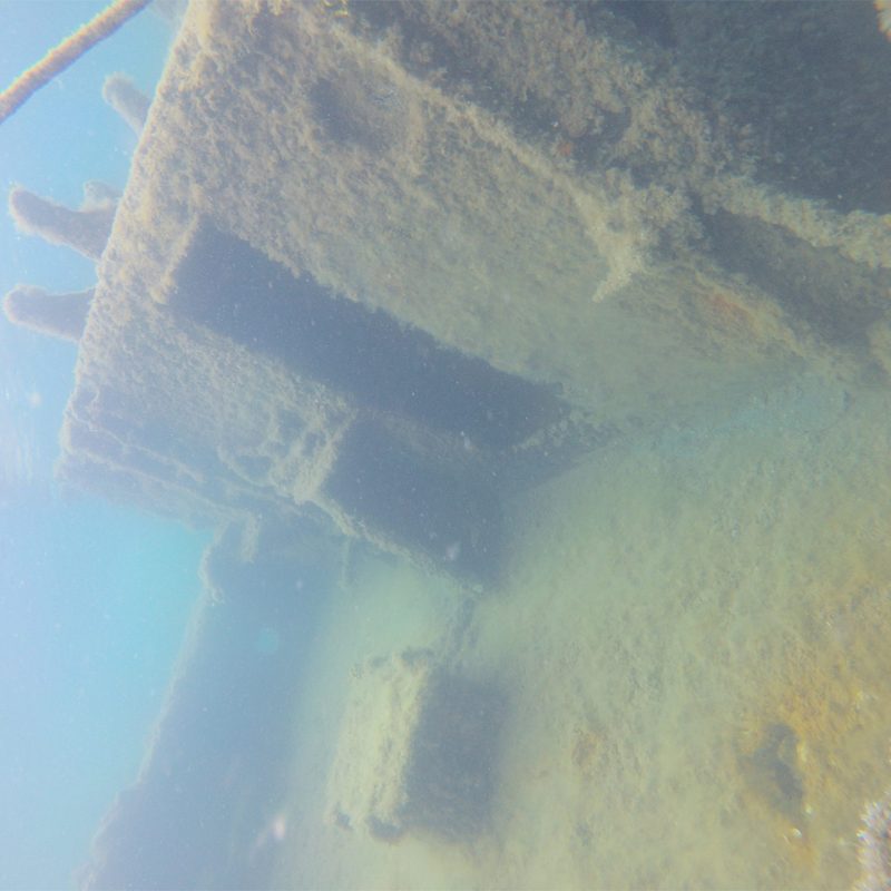 Kalh Tyxh Ship Wreck